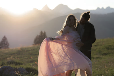 Von den Sonnenuntergängen in den Bergen