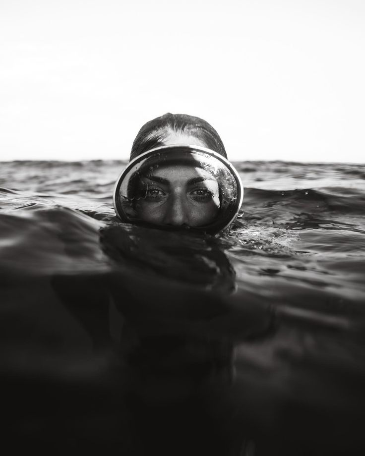 weeknight studio branding design freediving