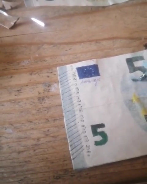 Thumbnail: 'Banknote'