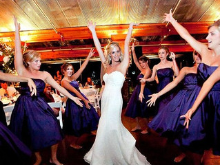 10 músicas que não podem faltar na sua festa de casamento