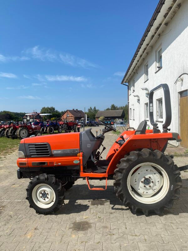 Miniatura: KUBOTA GL220D *M1724-04*