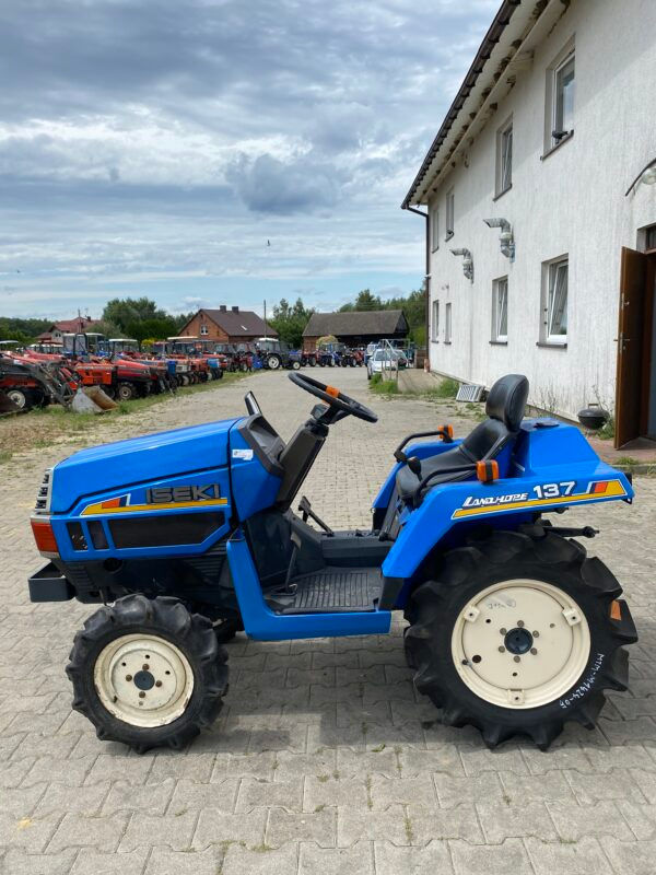Miniatura: ISEKI LANDHOPE 137 *M1424-05*