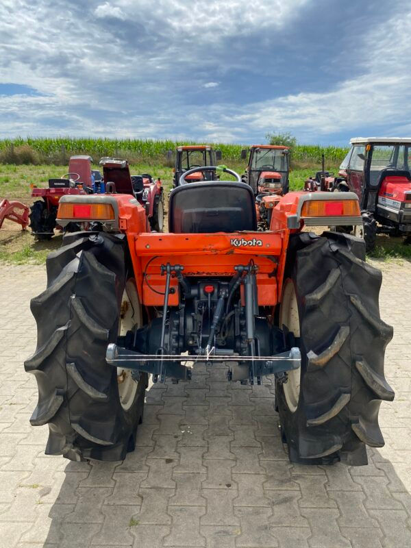 Miniatura: KUBOTA GL29 *M1124-09*