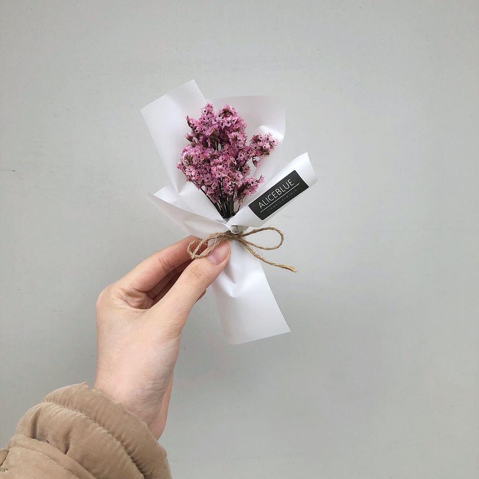 Thumbnail: Mini Dried Flower Bouquet - Crystal Statice