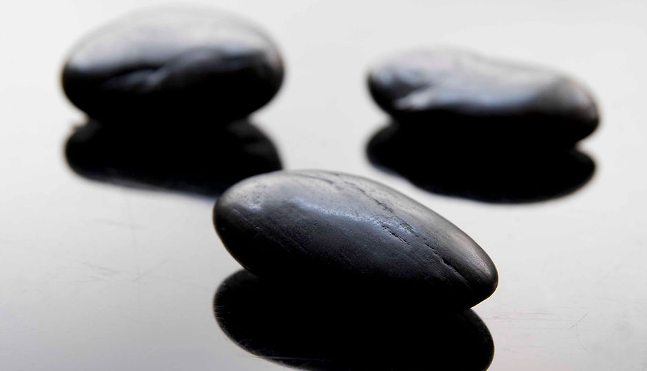 Black Spa Stones