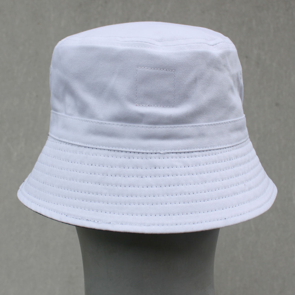 Thumbnail: Bob Réversible Marine / Blanc