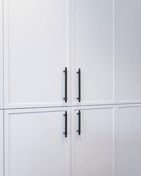 Custom Made Joinery with Thin Shaker door, dulux paint, amazing storage, with internal draws and Kethy handles