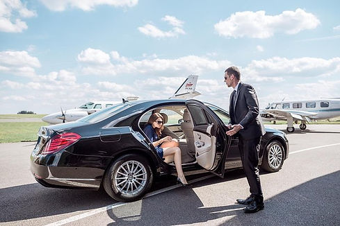aiport taxis.jpg