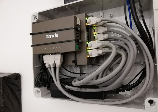 Switch e Alimentazione