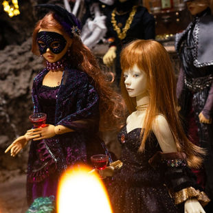 Masquerade ball, baroque is not dead, beautiful ginger girl, Dollmore Zaoll Luv, Impldoll Jimmy, red wine, posh and decadent party