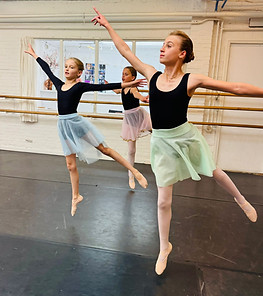 WhatsApp Image 2025-05-29 at 19.54.59 (2).jpeg