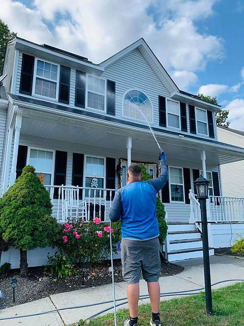 House wash orange couny NY.jpg
