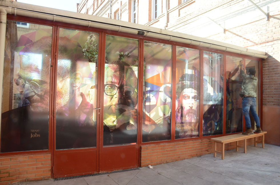 Vinilos transparentes.