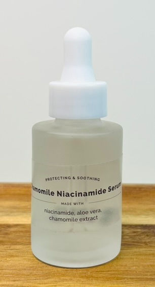 Chamomile & Niacinamide Facial Serum