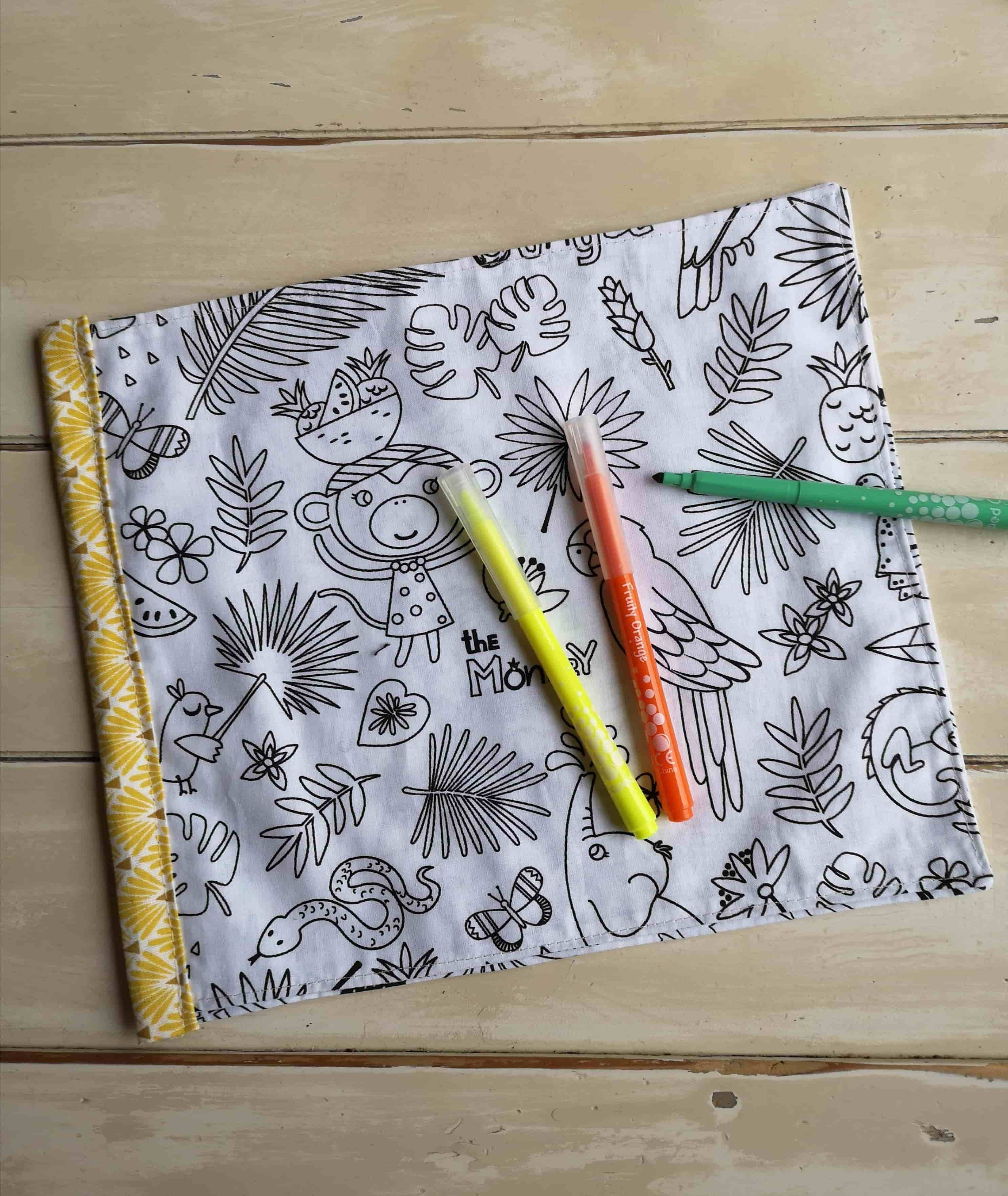 Cahier de Coloriage Lavable + Pochette de Feutres Lavables