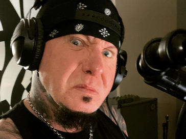 MUDVAYNE Yeni Müzik Çalışmalarına Başladı.