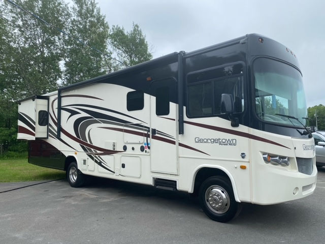 2016 FOREST RIVER GEORGETOWN 335 CLASS A V10 FORD MOTORHOME