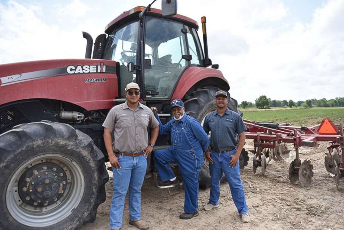 gma-familyfarm-ht-kk-191010_hpMain.jpg