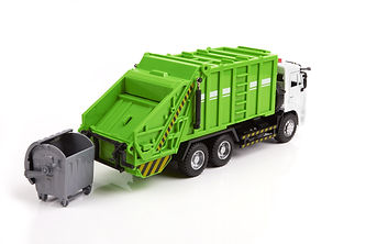 garbage-truck-2021-08-26-18-17-27-utc.jpg