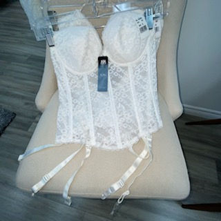 Thumbnail: NEW SIZE 38D BUSTIER VA BIEN 