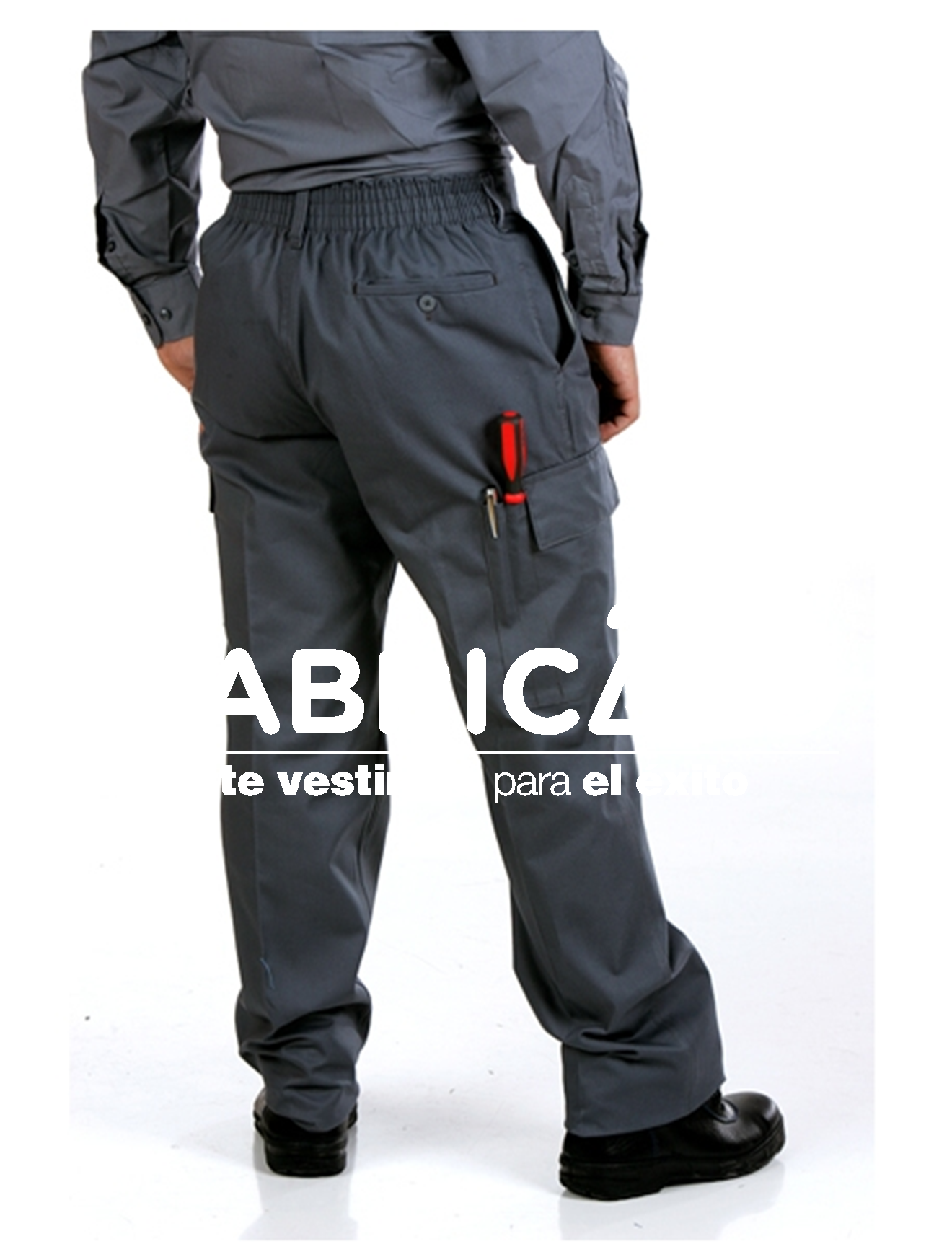 Pantalón Carpintero tipo Cargo
