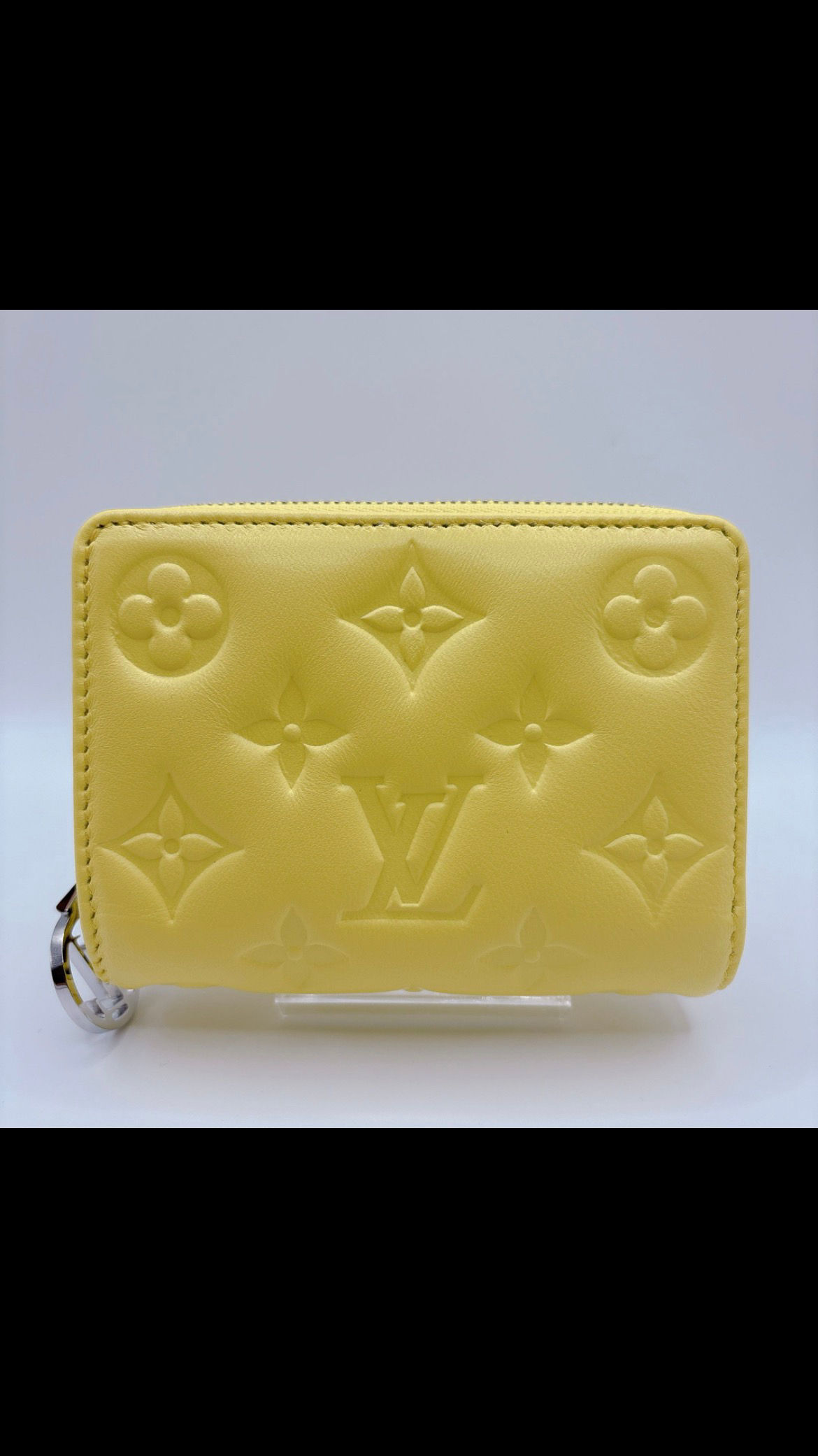 limited edition Louis Vuitton Coussin Portefeuille Lou yellow wallet
