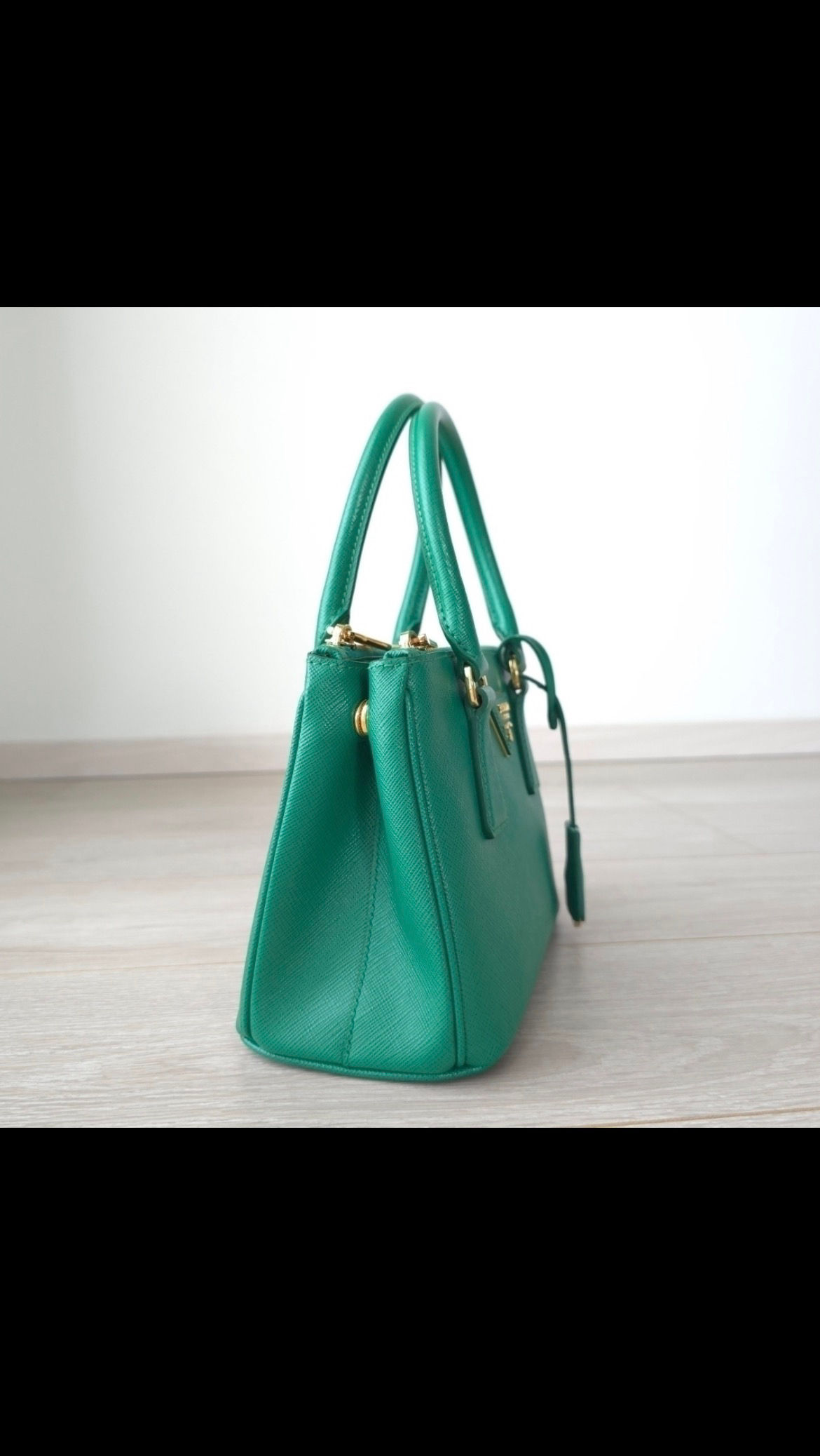Excellent Condition [Prada] Saffiano Galleria Mini 2-Way Tote Bag