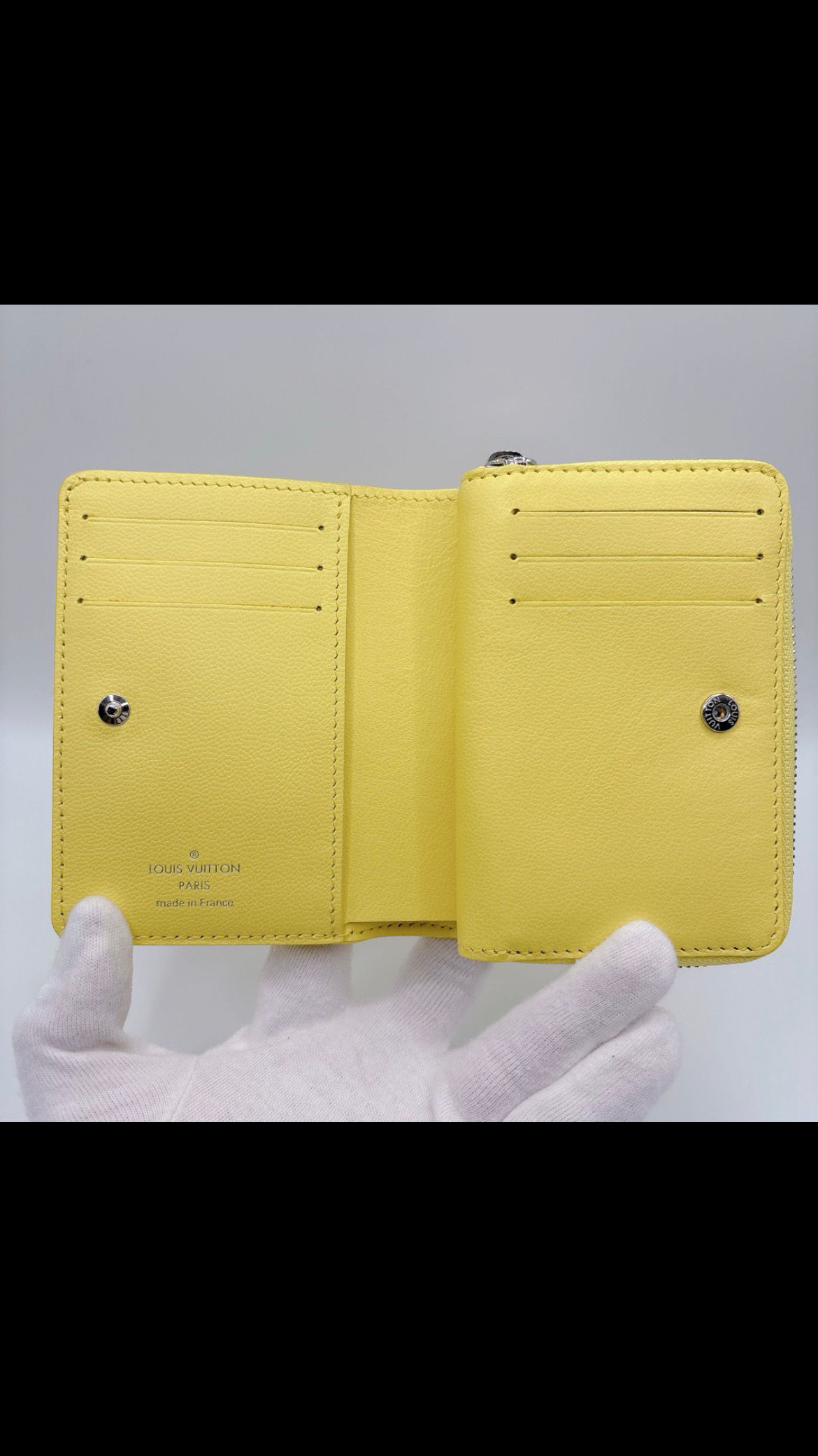 limited edition Louis Vuitton Coussin Portefeuille Lou yellow wallet