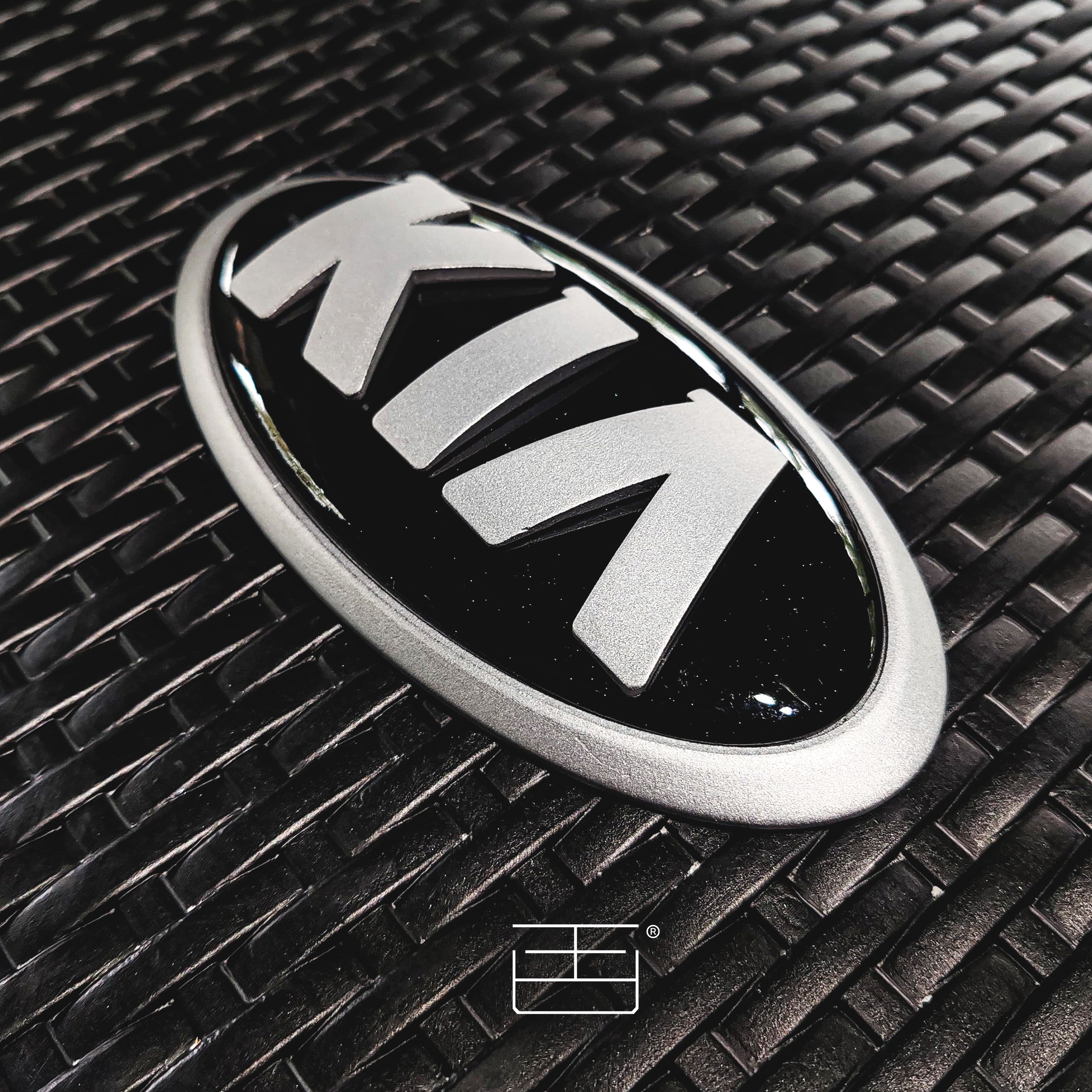 Emblema frontal Sportage 2013