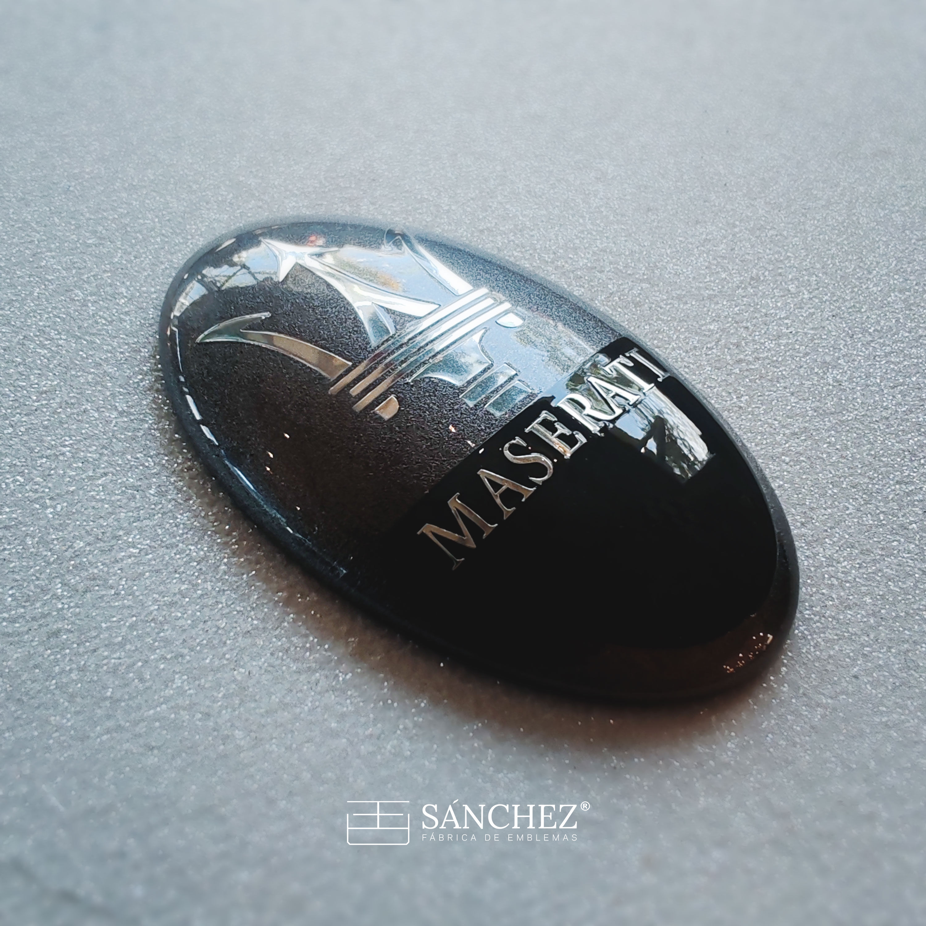 Emblema de tapa para Levante