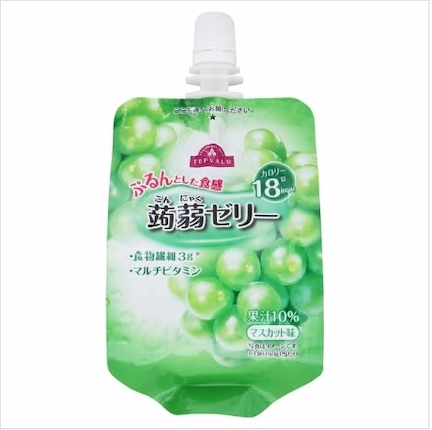  TOPVALU 低卡蒟蒻果凍擁有多種水果風味，冰鎮後很適合夏天享用