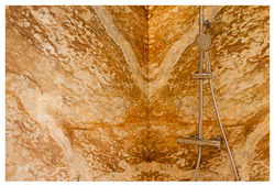 Douche marbre doré (origine France)