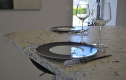 Table îlot Granit Alaska flammé