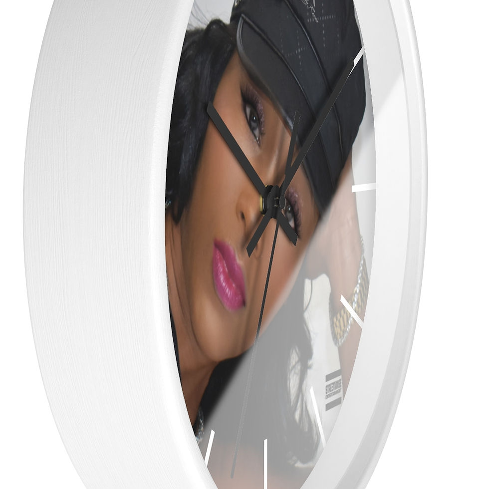 Thumbnail: Melody Renee Wall clock