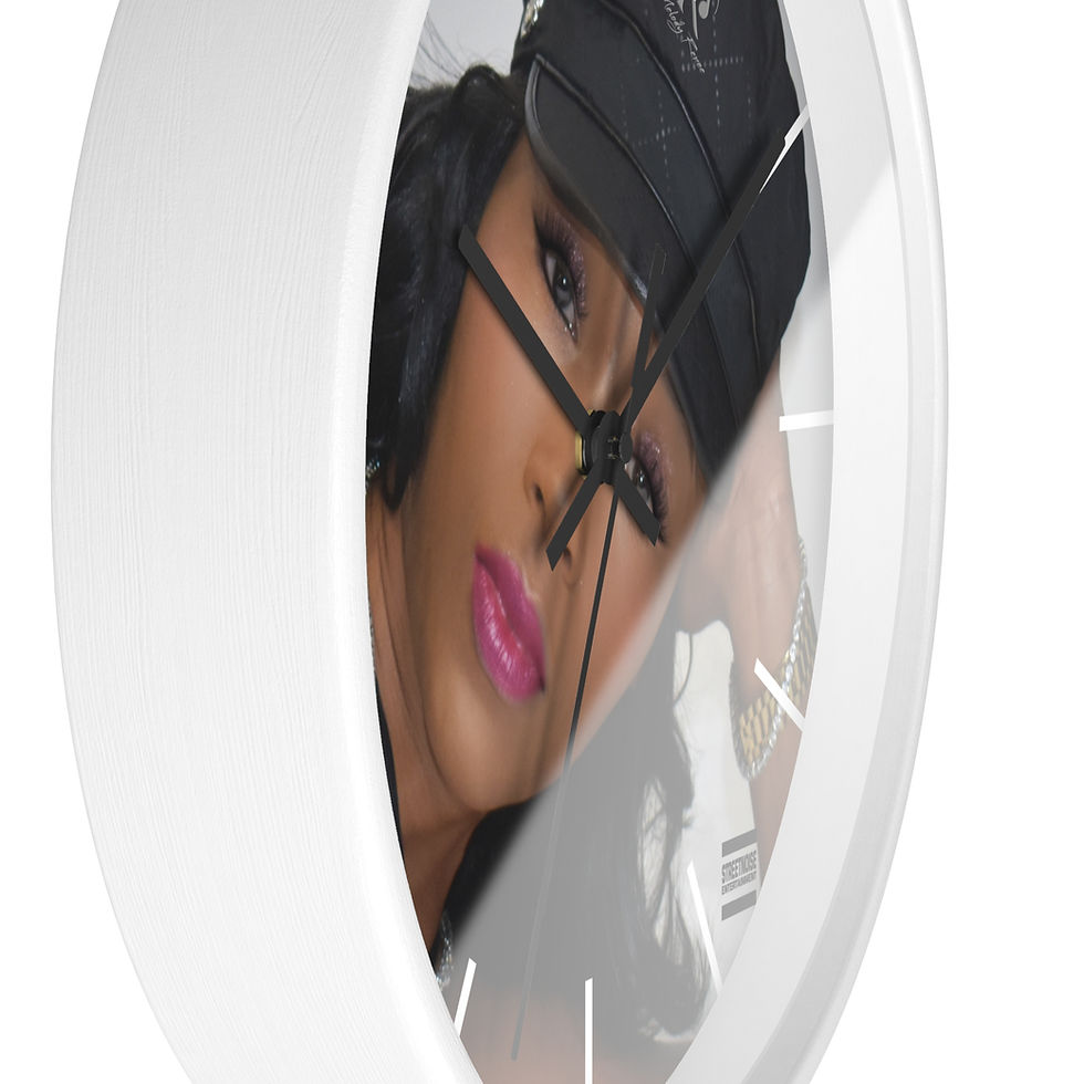 Thumbnail: Melody Renee Wall clock