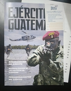 foto revista.jpeg