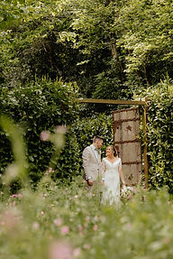 Millbridge court couples portraits ideas