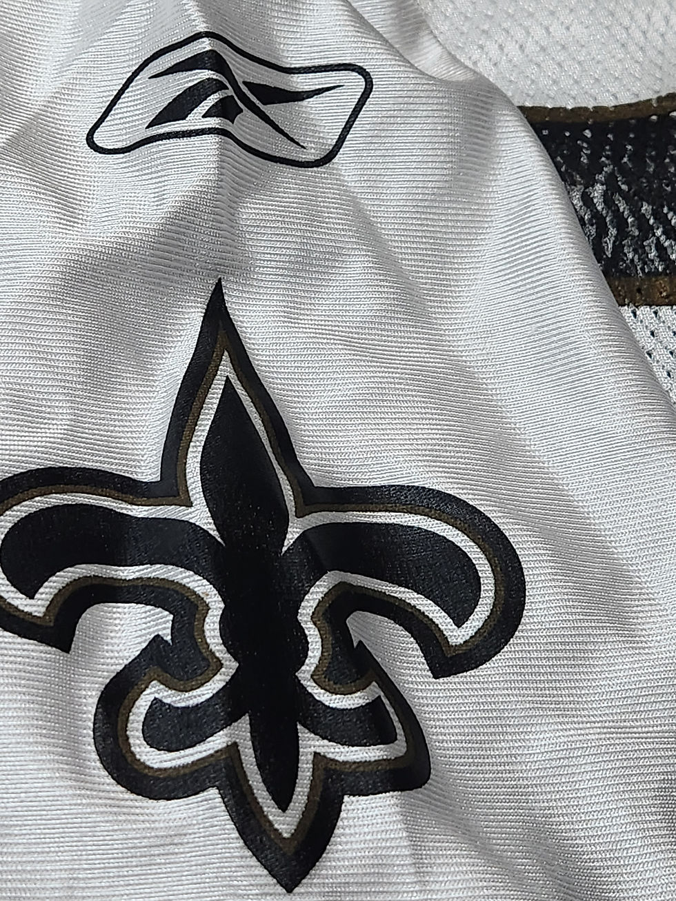 Thumbnail: New Orleans Saints Reggie Bush - Home (2006-10) - Small