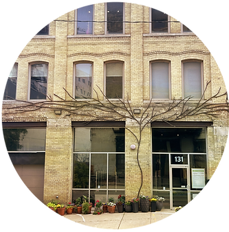 Building front tight sculpture Circle.png