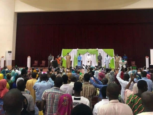 Chadians celebrate full Bible in Chadian Arabic