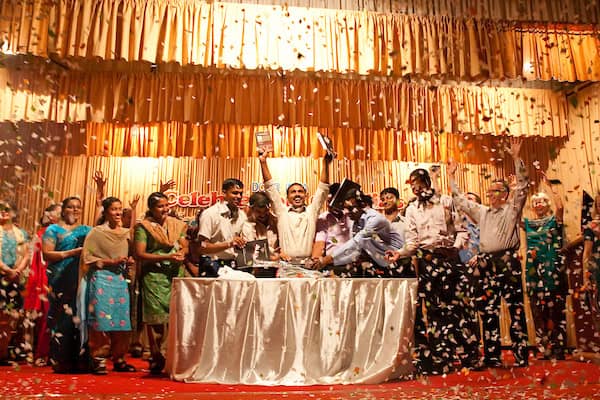 Representative Photo 06