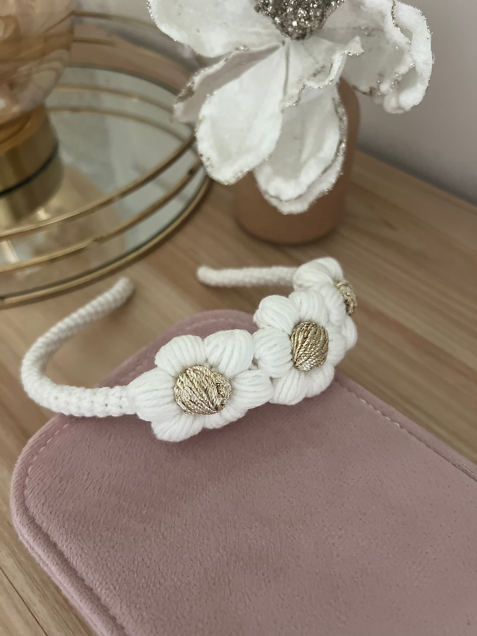 Miniature : Serre tête - Daisy crochet blanc 