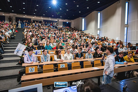 PLENIERE_52e-CONGRES-ANESTAPS-8.jpg