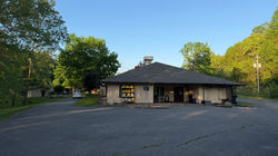 Cafeteria / Dining Room