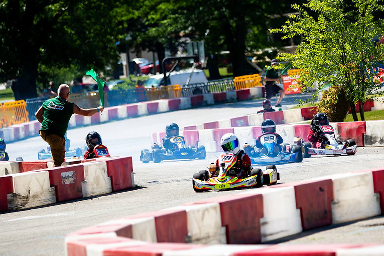 34411916_619206021784364_962686940526673