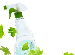 Glass Cleaner with Leaves north vancouver.webp