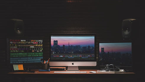 imac_lifestyle_video_editing_00-0032-262