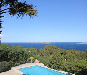 VILLA WITH SUPERB SEAVIEWS IN CALA MOLI