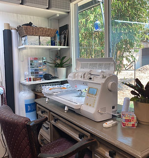 sewing Machine, sewinf room, office nature plants, work space , home, outdoor, flowers