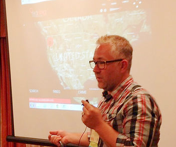 Screen Shot 2022-09-20 at 9.43_edited.jpg